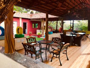 Button Eyes Resort - Pet friendly