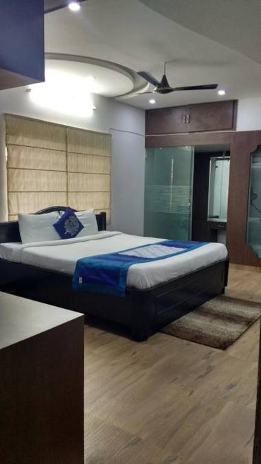 Hitech Shilparamam Guest House