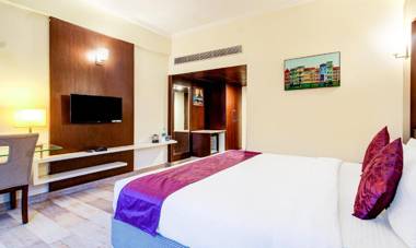 Treebo Trend Wood Bridge