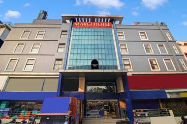 Townhouse OAK THE MARGI HOTEL