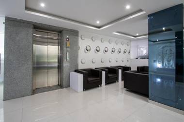 OYO 9405 Hotel Stay Home