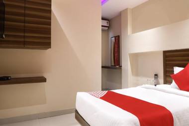 OYO 16428 Hotel Vaishnavi Inn