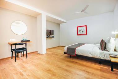 OYO Townhouse 269 RCC Sunrise