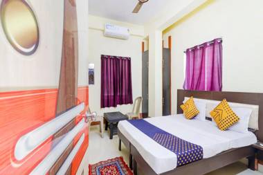 SPOT ON 48422 Srinidhi Inn