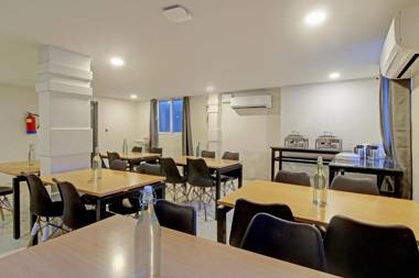 OYO Townhouse 572 RCC Skyline