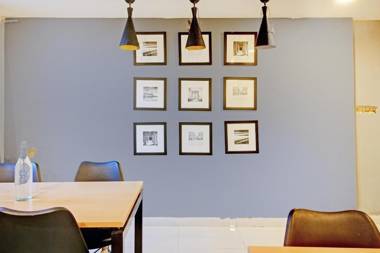 OYO Townhouse 572 RCC Skyline