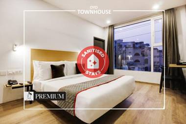 OYO 74355 Oyo Townhouse 252 Rcc Prime