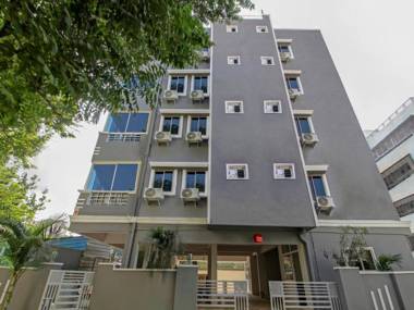 Collection O 45742 Vennela Residency