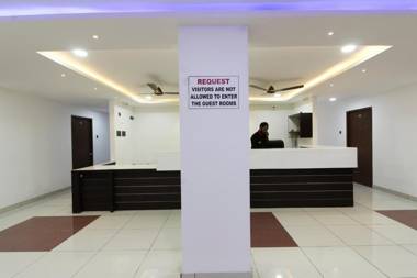 Capital O 63727 Mythri Hotel