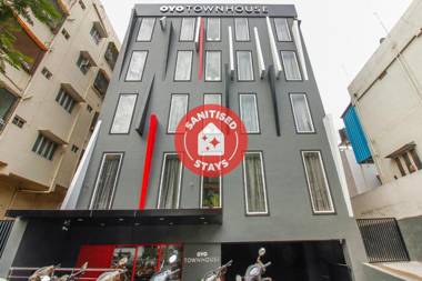OYO Townhouse White Ridge 112 Shivam Road