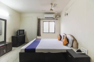 SPOT ON 68046 Rainbow Hotel