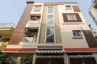 OYO Home 79880 Dk Homes