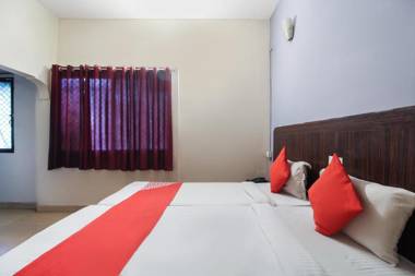 OYO 70733 Hotel Regal