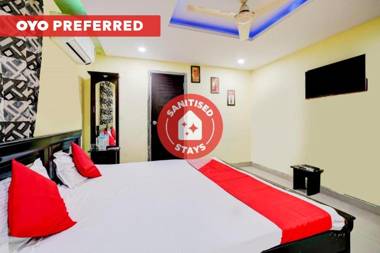 OYO 72073 Imperial Guest House