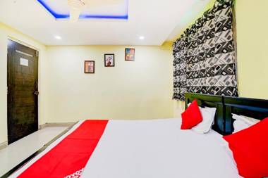OYO 72073 Imperial Guest House