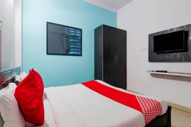 OYO 74576 Hotel Ocean Luxury Rooms