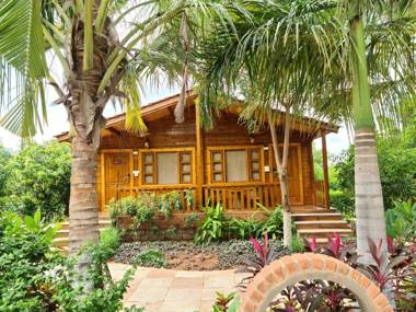 Brown Town Resort & Spa