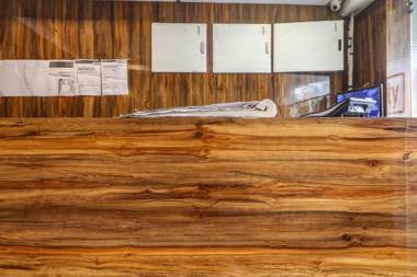 OYO 75687 Hotel Sun City