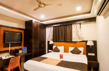 Collection O 7601 Hotel Park Heights Banjara Hills