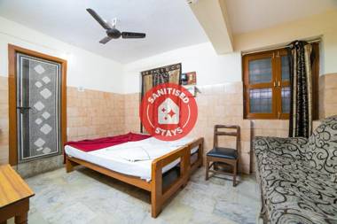 SPOT ON 45433 Sree Radha Lodge