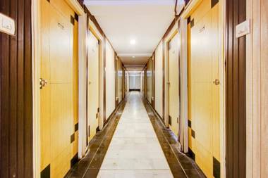 Capital O 72734 Hotel Sri Sai Inn