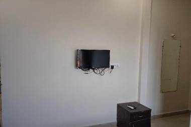 OYO 79502 Hotel Royal Comfort