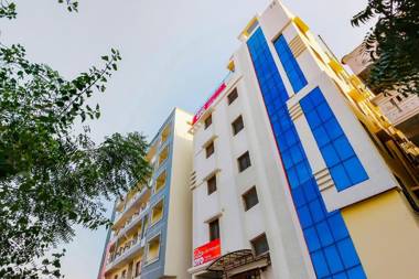 OYO 79768 Flagship Hotel 9 Star Shamshabad