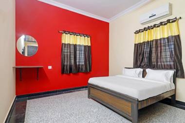 Collection O 80304 Hotel PNR Banjara Hills