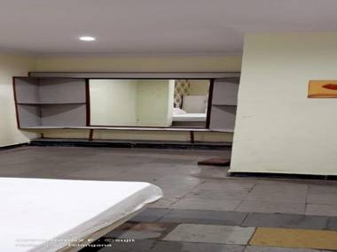 SPOT ON 80753 Sri Sai Amaravathi Lodge