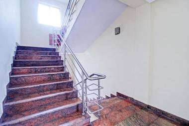 OYO Townhouse 81794 Banjara Hills