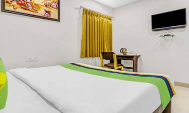 Treebo Trend Hotel Royal Galaxy Kukatpally JNTU