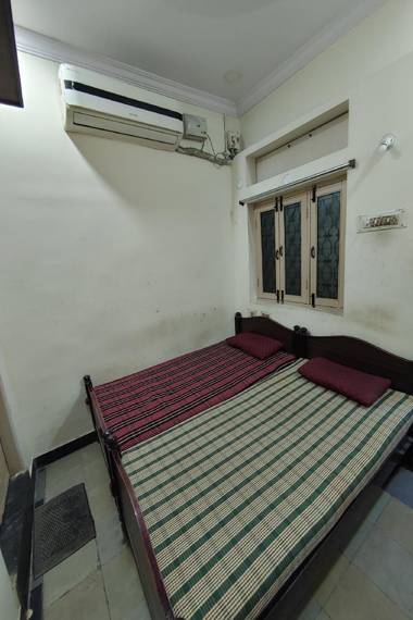 SPOT ON 82436 Gopi Mini Guest House