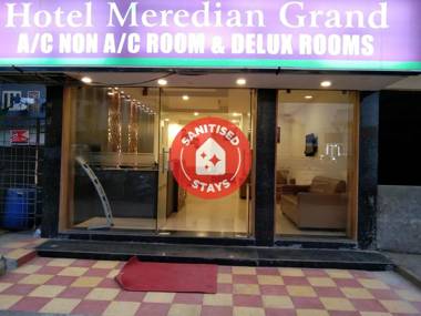 OYO 83571 Hotel Meredian Grand