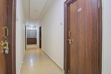 OYO 84861 Hotel Rise & Shine