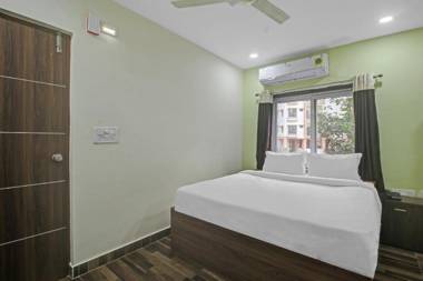 OYO Flagship 84999 Hotel Sks Grand Luxury Rooms
