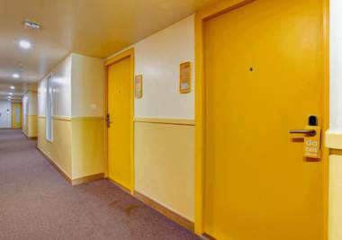 Bloom Hotel - HITEC City