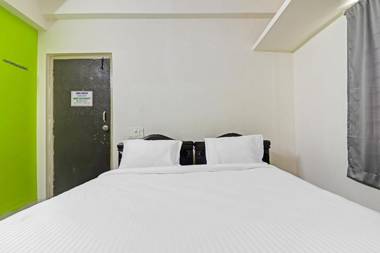 Collection O 86294 Cozzy Rooms