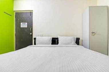 Collection O 86294 Cozzy Rooms