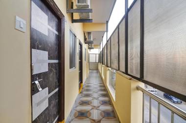 OYO 86527 Hotel Vijay Residency