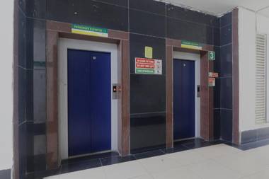 OYO 8587 Dwell Suites