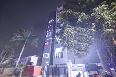 Townhouse 1014 De Alphabet Hotel Q City