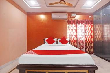 OYO 89107 Royal Stay