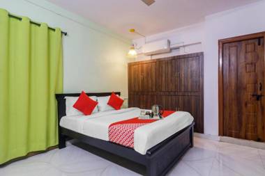 OYO 91856 Broholic Hotels