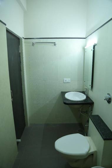 i-ROOMZ Hotel Shivananda
