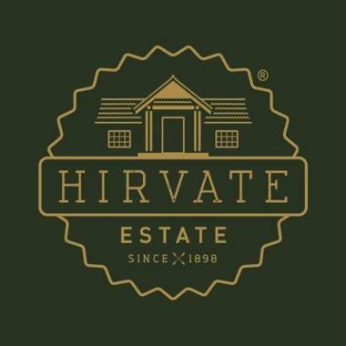 Hirvate Estate / Crawford House