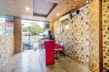 OYO 60587 Hotel S D Palace