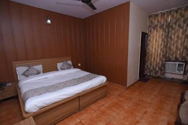 Aarti The Boutique Hotel