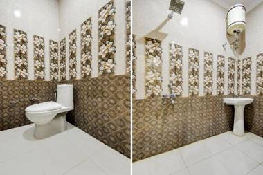 OYO 77293 Hotel Romsan