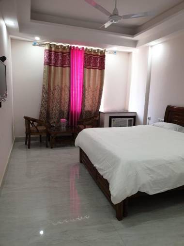 Hotel The Ganga Castle