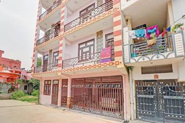 SPOT ON 81019 Sawariya Home Stay